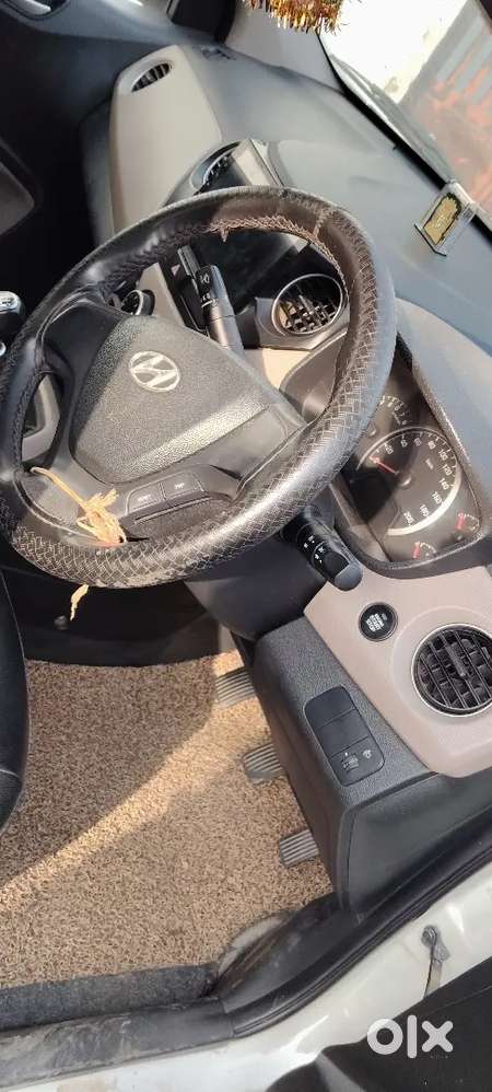 Hyundai Grand I10 2014 Petrol Variant