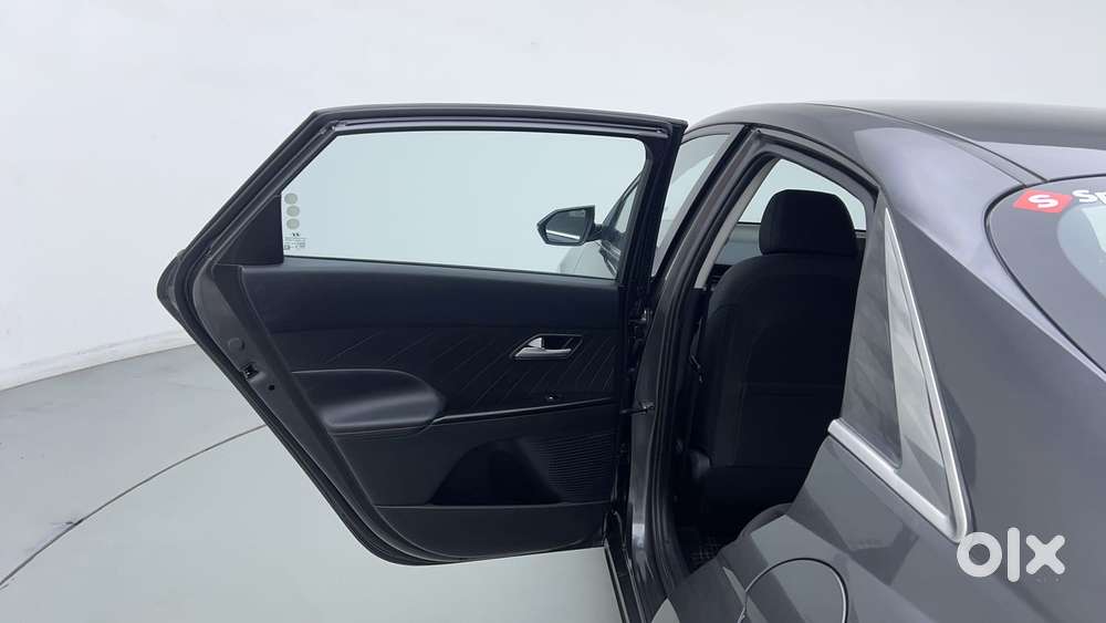 Hyundai Verna 1.5 Sx Turbo Petrol Dct, 2023, Petrol