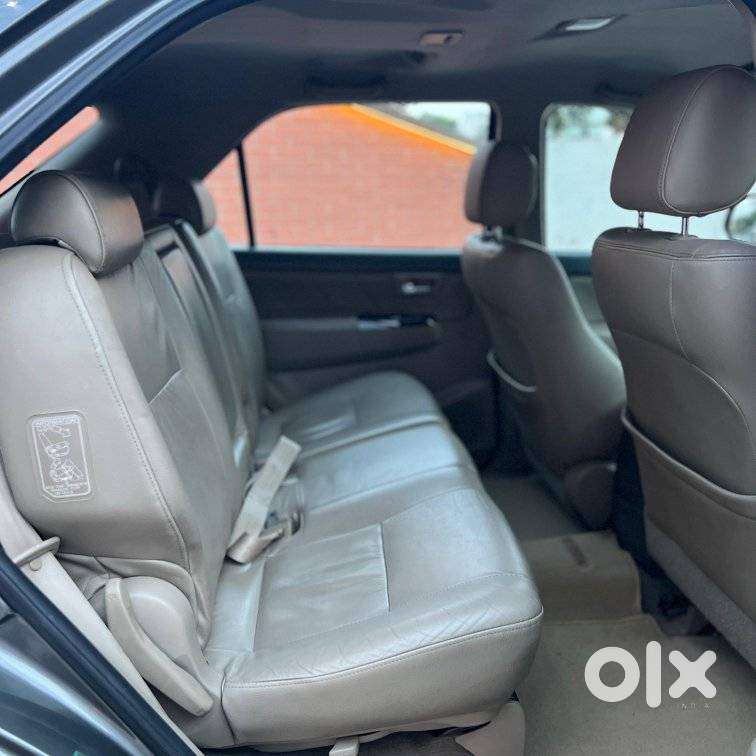 Toyota Fortuner 3.0 4x2 Mt, 2014, Diesel