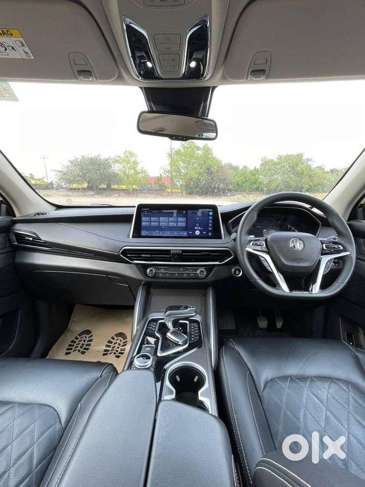 Mg Gloster Savvy 7 Seater, 2024, Diesel