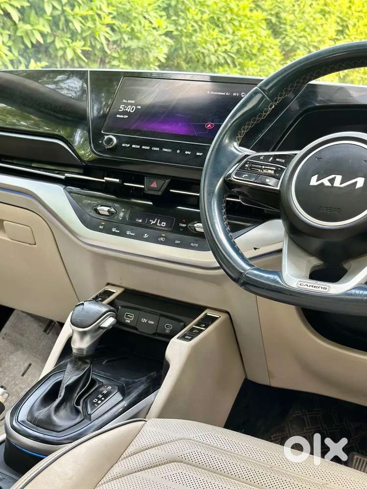 Kia Carens 1.5 Luxury Plus Diesel At 7 Str, 2023, Diesel