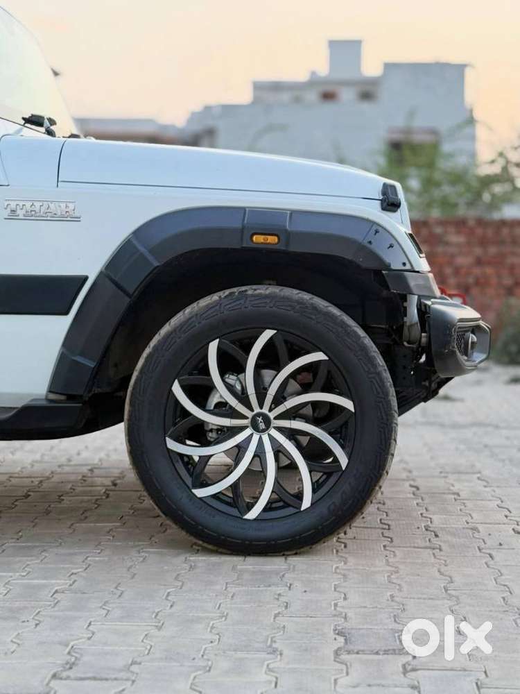 Mahindra Thar Lx Hard Top Diesel Mt 4wd, 2023, Diesel
