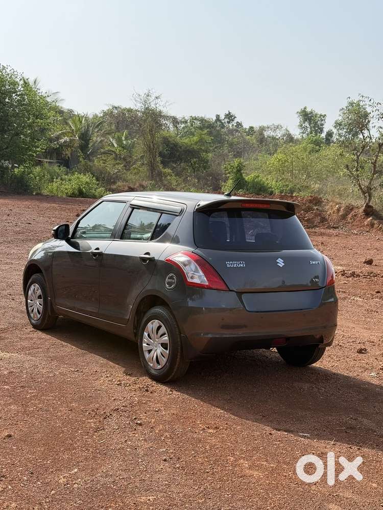 Maruti Suzuki Swift Vxi + Manual, 2016, Petrol