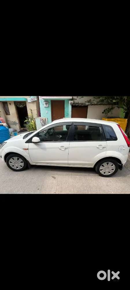 Ford Figo Zxi 2010 Petrol