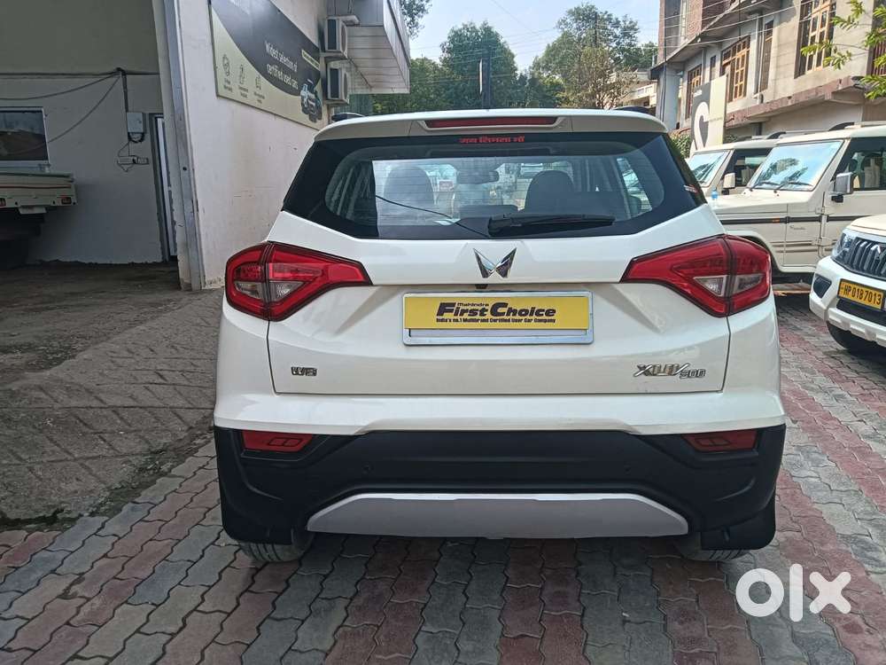 Mahindra Xuv300 W8, 2023, Petrol