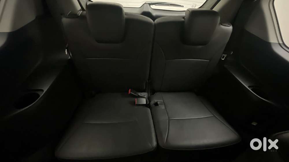 Maruti Suzuki Xl6 1.5 Alpha Mt, 2022, Petrol