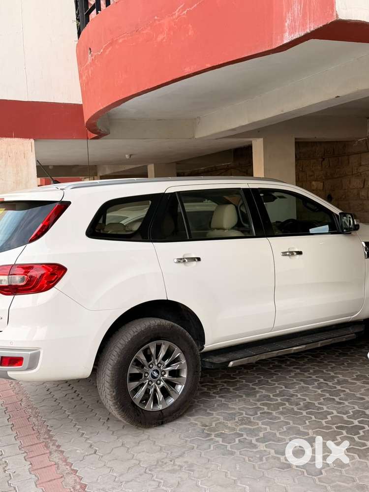 Ford Endeavour Diesel 2018 All Orignal Only Bumper Paint