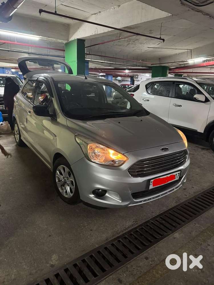 Ford Figo Showroom, Maintenance