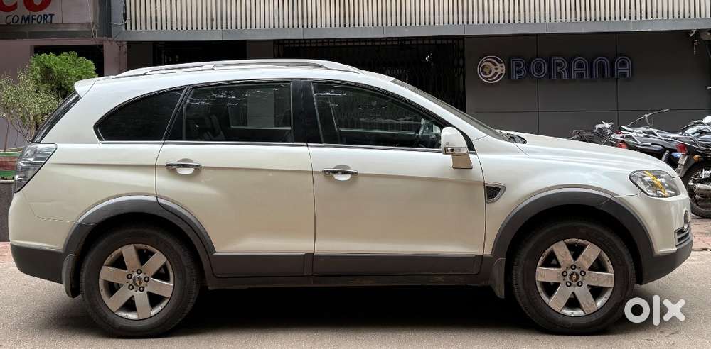 It Comes With 2000 Cc Engine And Very Powerful Engine & Pickup
