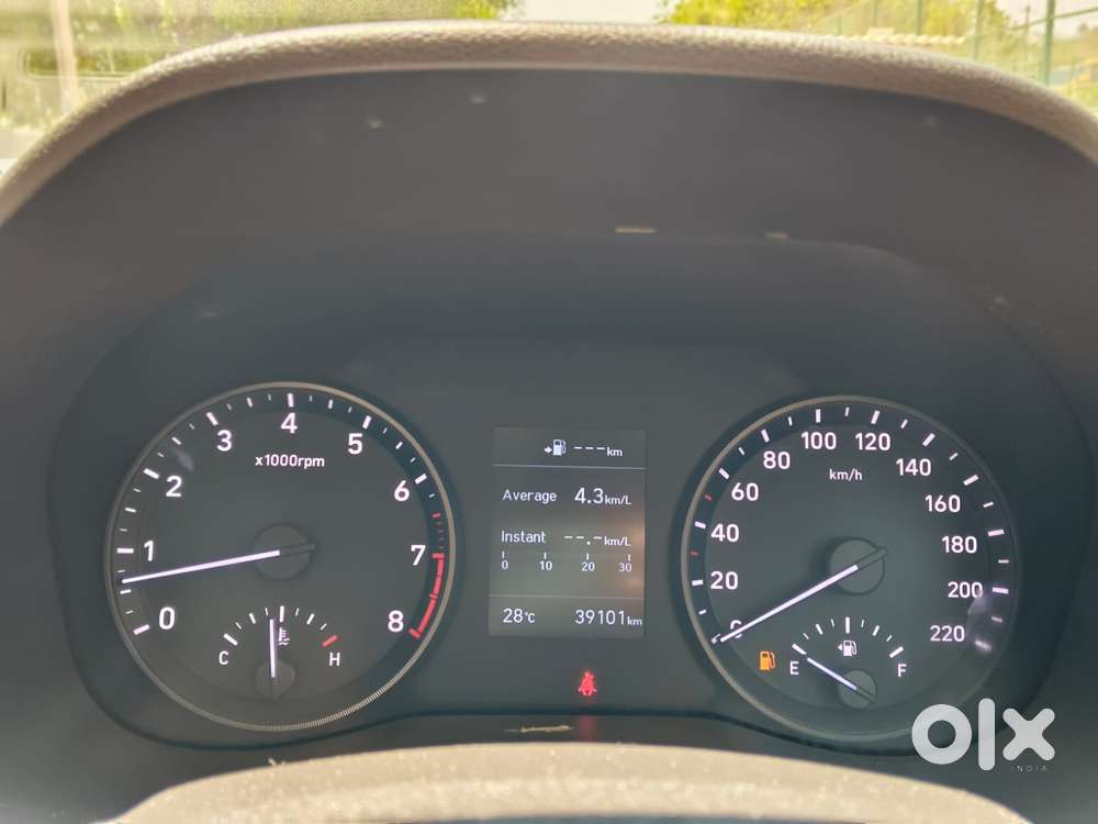 Hyundai Verna 1.6 Sx (o) Vtvt, 2018, Petrol