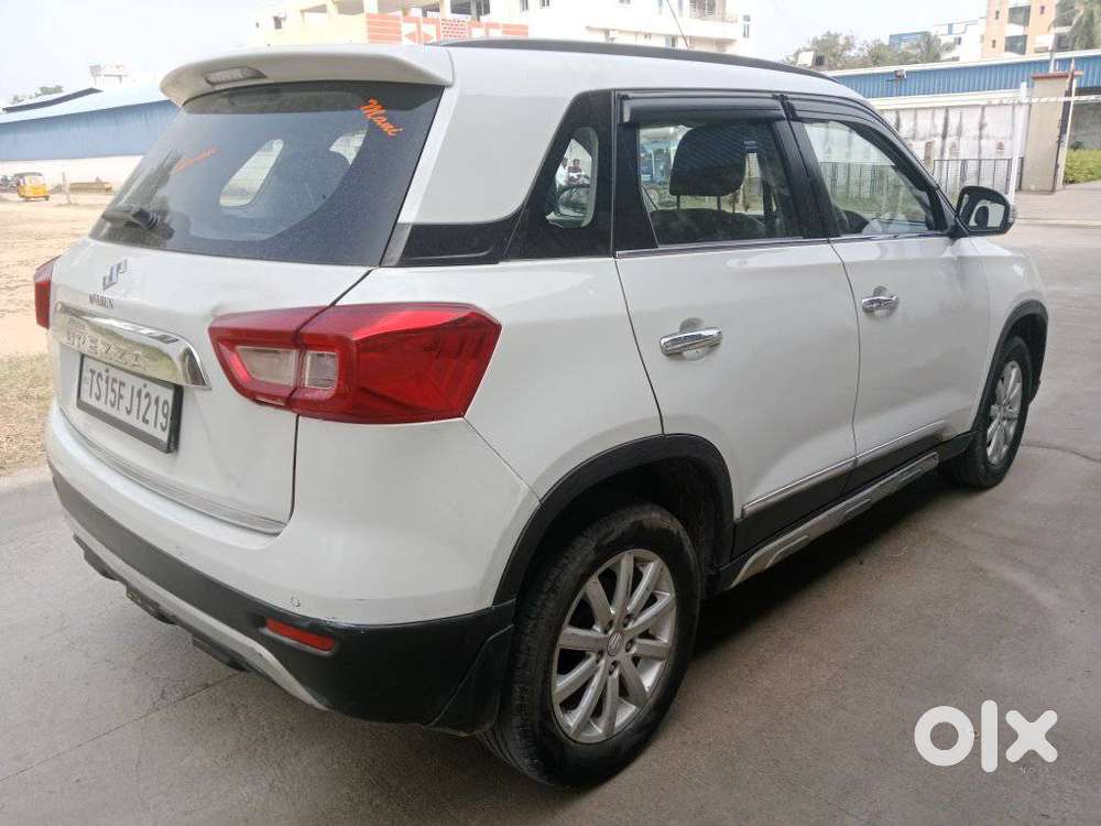 Maruti Suzuki Brezza 1.5 Zxi Plus Smart Hybrid, 2022, Petrol