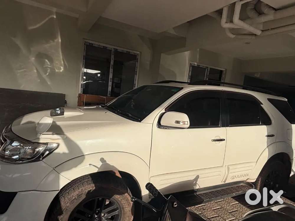 Toyota Fortuner Diesel 2015 At 4*2