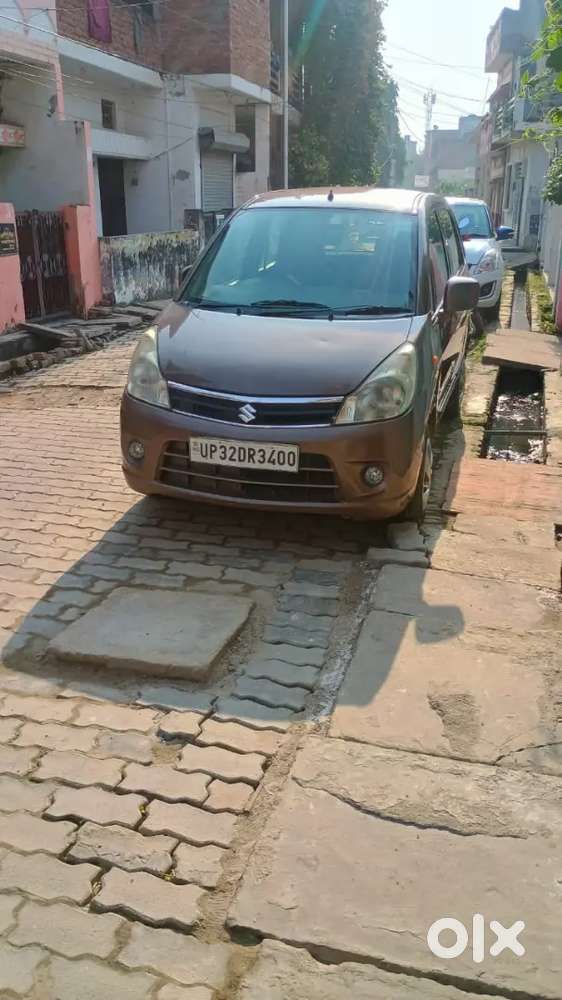 Maruti Suzuki Zen Estilo 2011