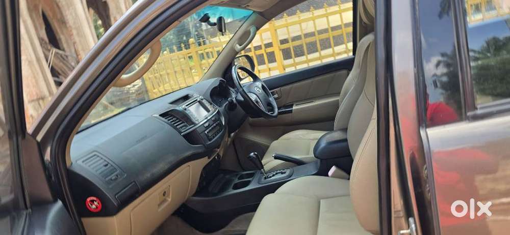 Toyota Fortuner 3.0 4x2 Automatic, 2014, Diesel