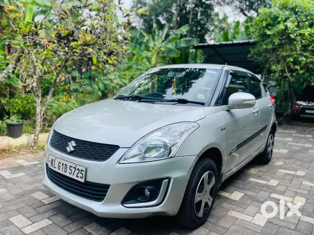 Maruti Suzuki Swift Vxi 2016 Showroom Service
