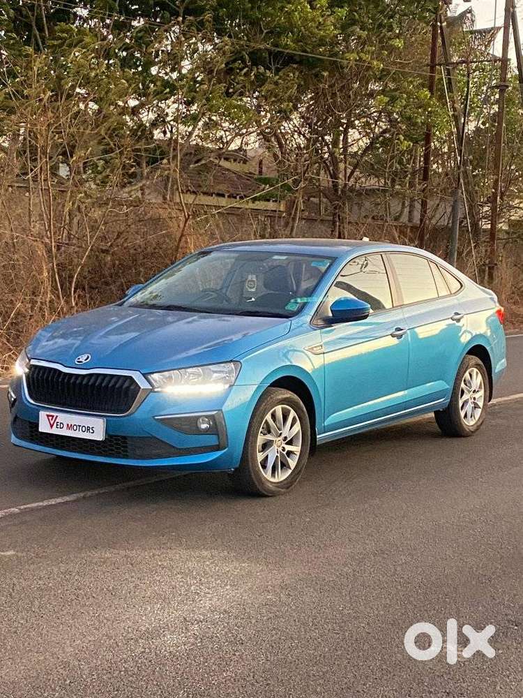 Skoda Slavia 1.0 Ambition Tsi, 2023, Petrol