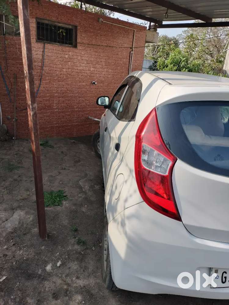 Hyundai Eon 2017 Petrol 30000 Km Driven