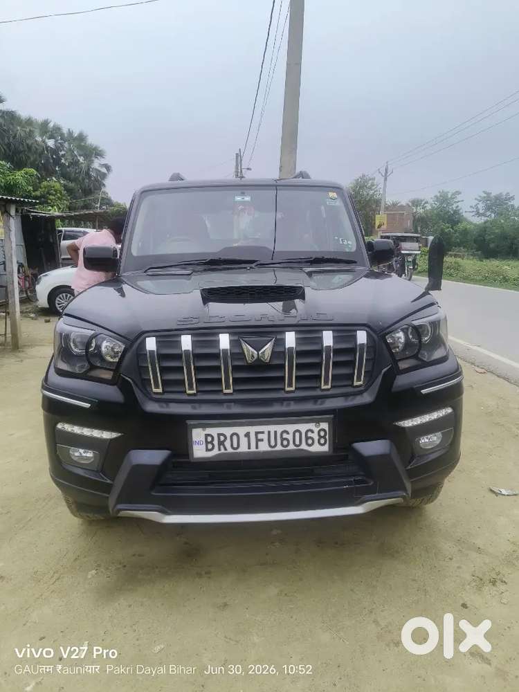 Mahindra Scorpio Classic 2022 Diesel 67000 Km Driven