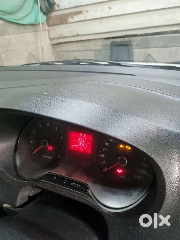 Volkswagen Polo 2011 Petrol 70500 Km Driven