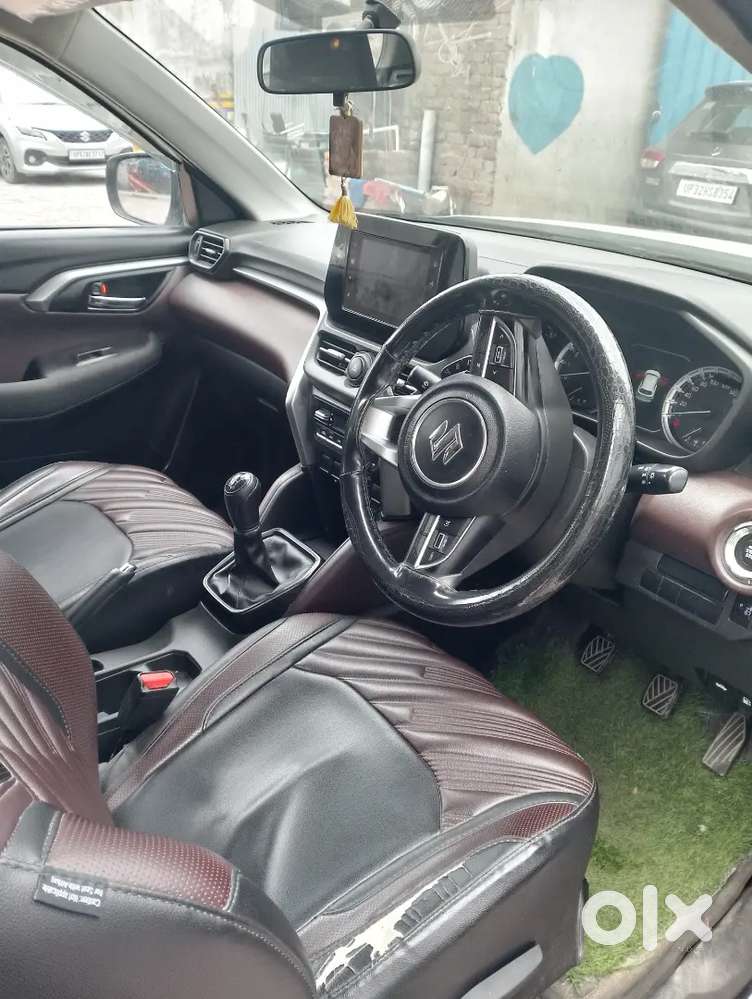 Maruti Suzuki Grand Vitara 2023 Hybrid Car