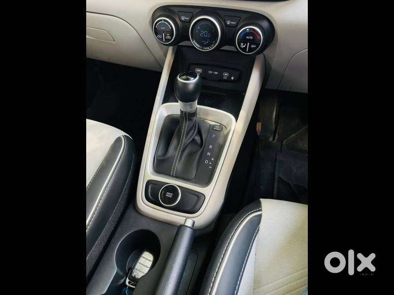 Hyundai Venue 1.0 Sx (o) Turbo Dct, 2024, Petrol