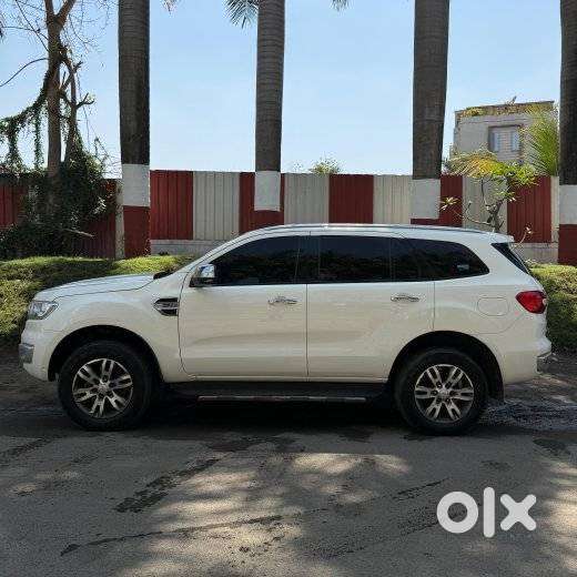 Ford Endeavour 3.2 Titanium At 4x4, 2017, Diesel