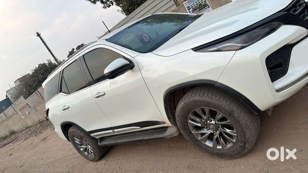 Toyota Fortuner 2020 Diesel 95000 Km Driven