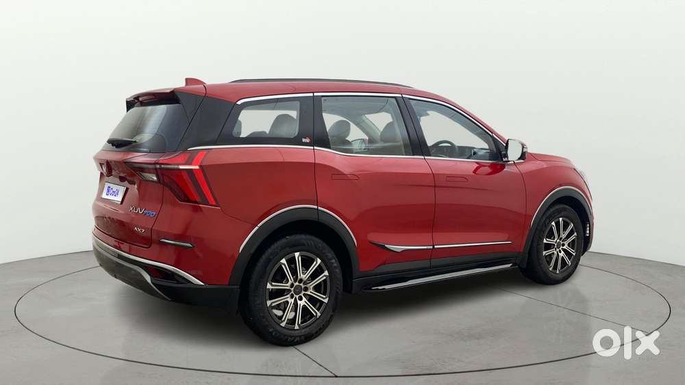 Mahindra Xuv700 2.0 Ax 7 Petrol Mt Str, 2021, Petrol