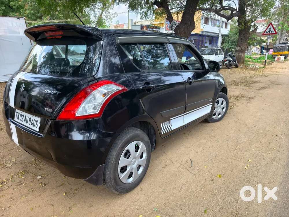Maruti Suzuki Swift 2012