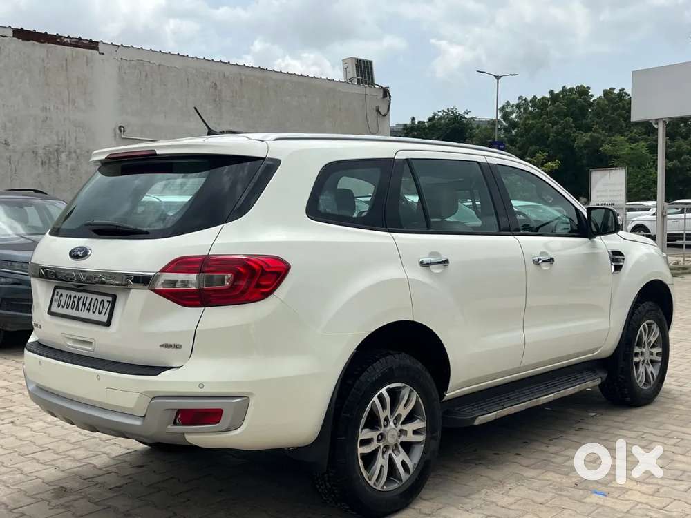 Ford Endeavour 3.2 Trend At 4x4, 2016, Diesel