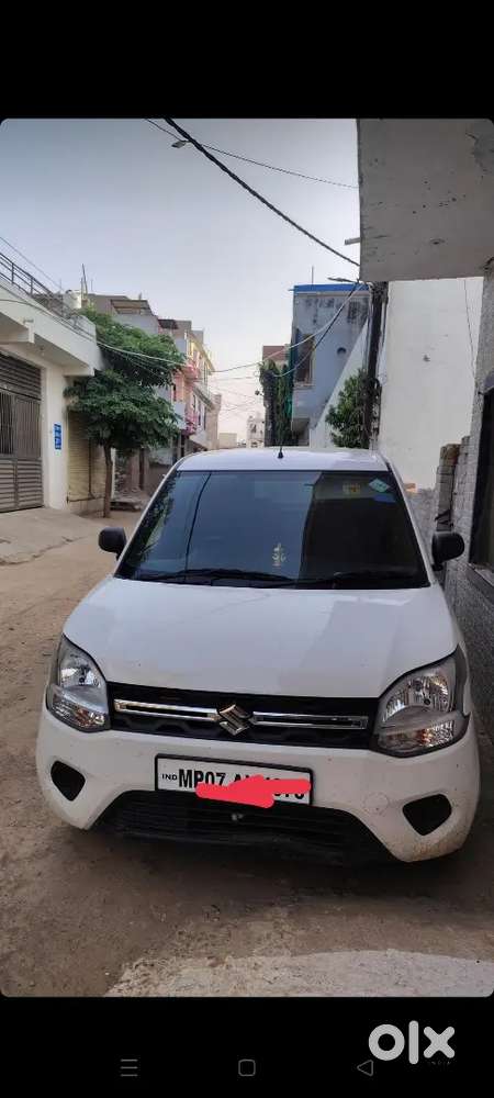 Gadi Kirae Per Deni Hai