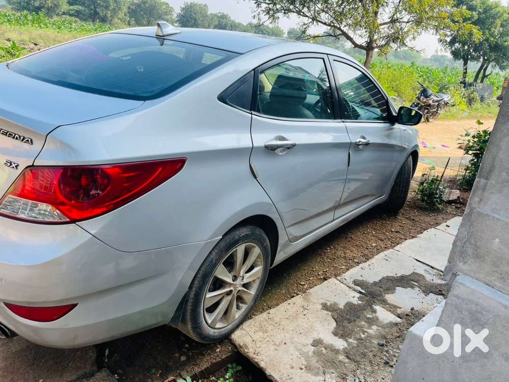 Hyundai Verna 2013 Diesel 113333 Km Driven