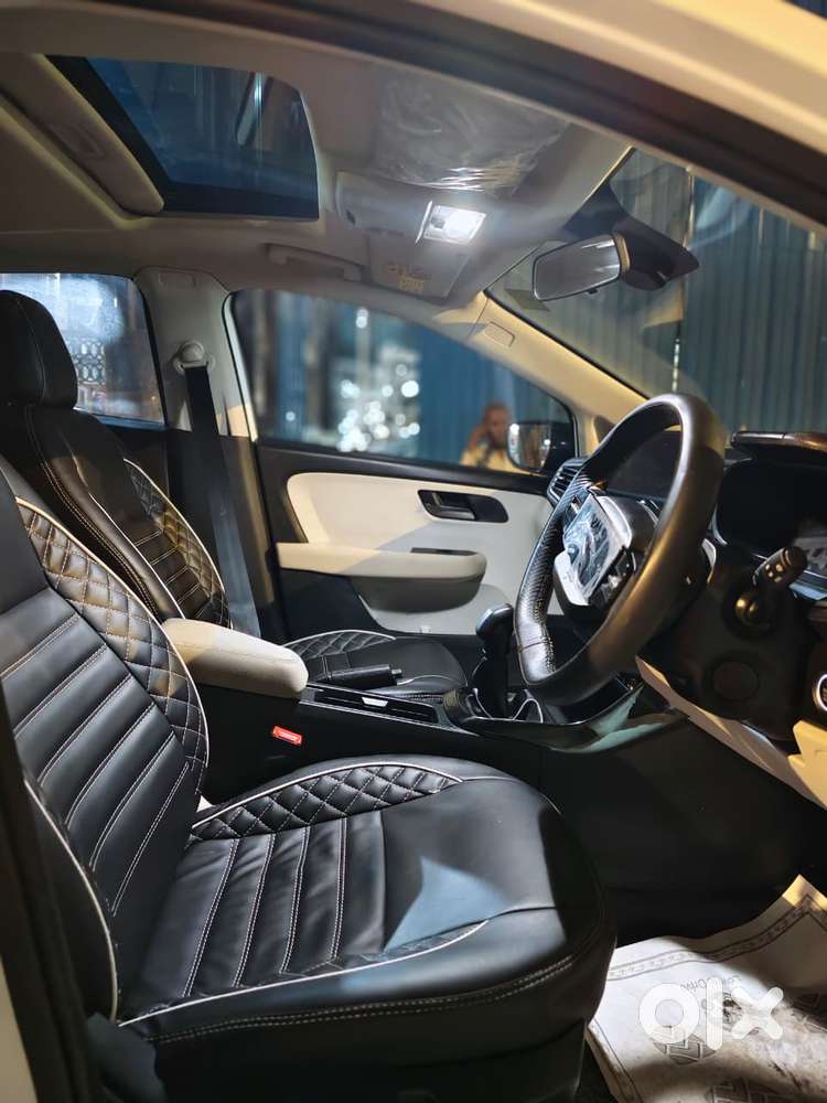 Tata Altroz Creative S, 2025, Cng & Hybrids