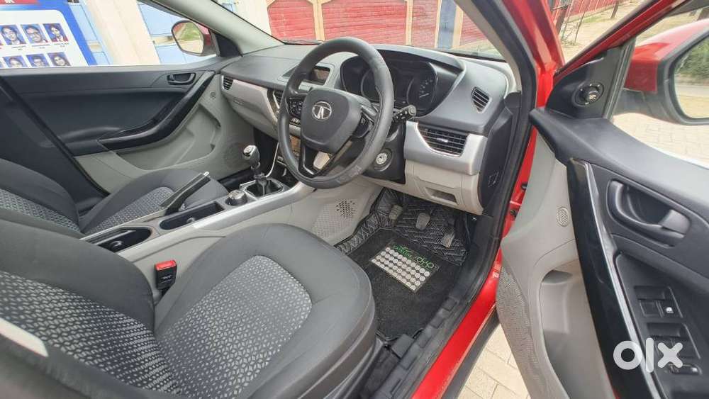 Tata Nexon 1.2 Revotron Xt, 2020, Petrol
