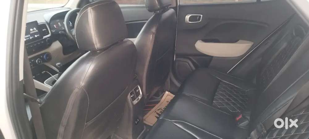 Hyundai Venue 2024 Good Maintenance Well Condition -57000