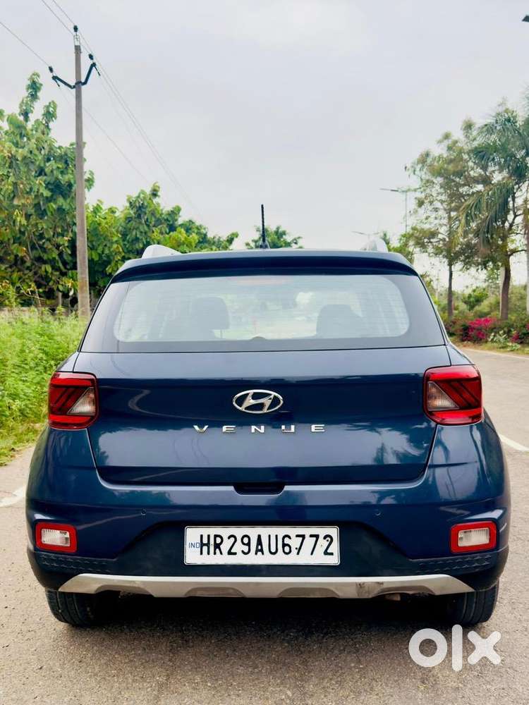 Hyundai Venue 2019 Diesel Well Maintained