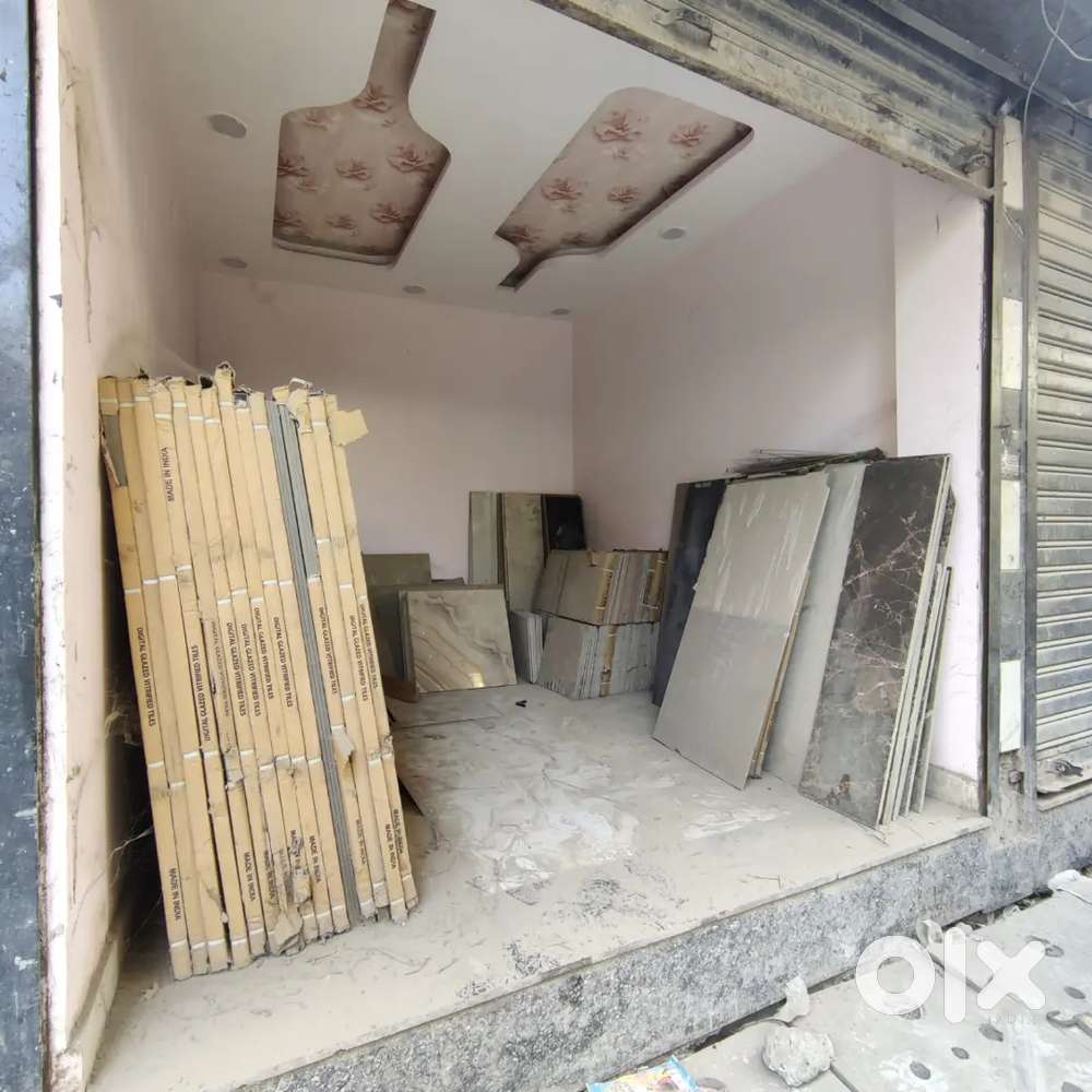 AN AFFORDABLE SHOP FOR RENT IN PARTAP GARDEN UTTAM NAGAR