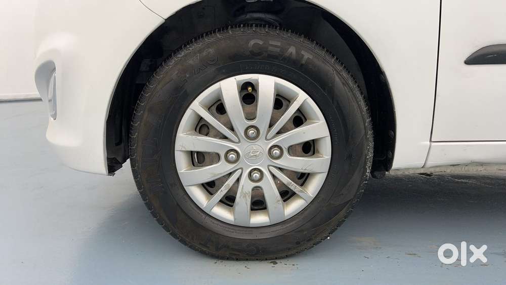 Hyundai I10 Sportz 1.1 Irde2, 2015, Petrol