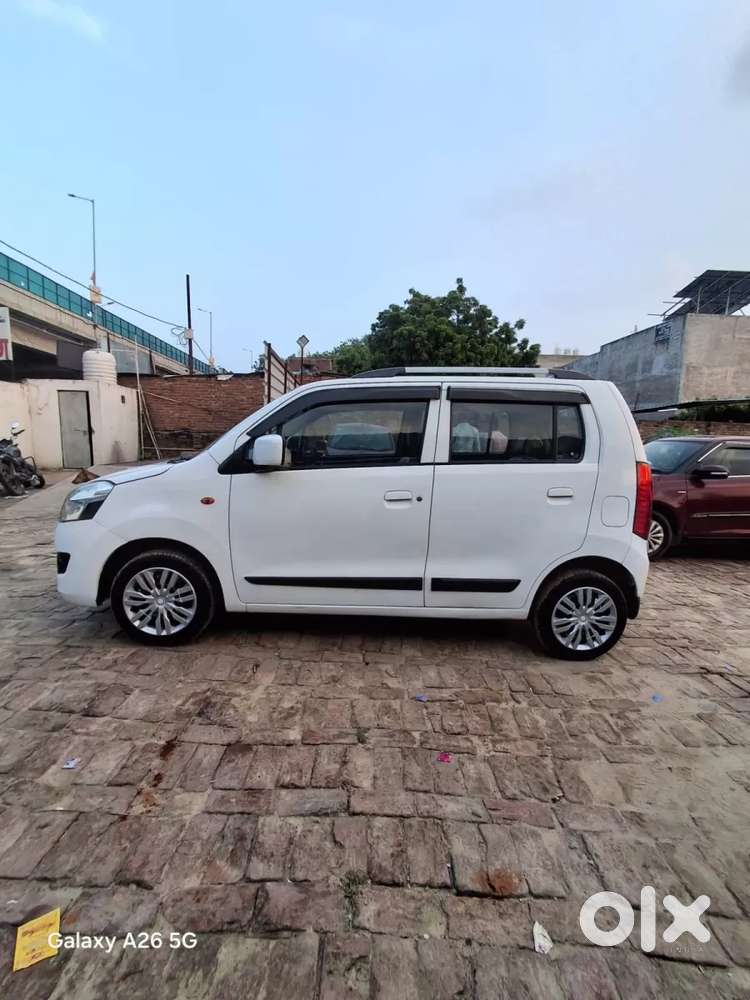 Maruti Suzuki Wagon R Vxi, 2014, Petrol