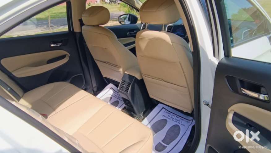 Honda City Zx Petrol Cvt, 2025, Petrol