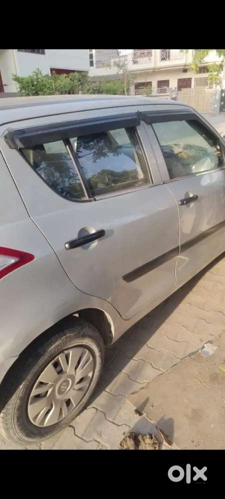 Maruti Suzuki Swift Lxi 2015, 2nd Owner