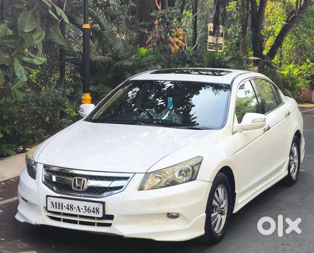 Honda Accord 2.4 Elegance Automatic, 2012, Petrol
