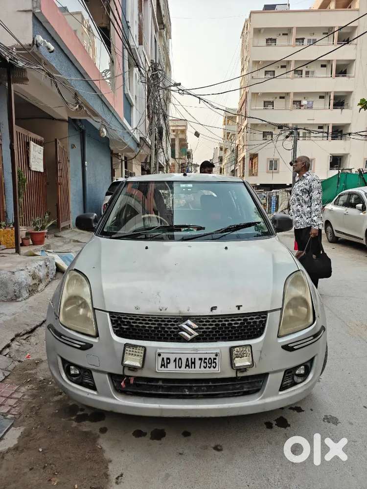 Maruti Suzuki Swift Vxi 2006 Petrol Second-owner