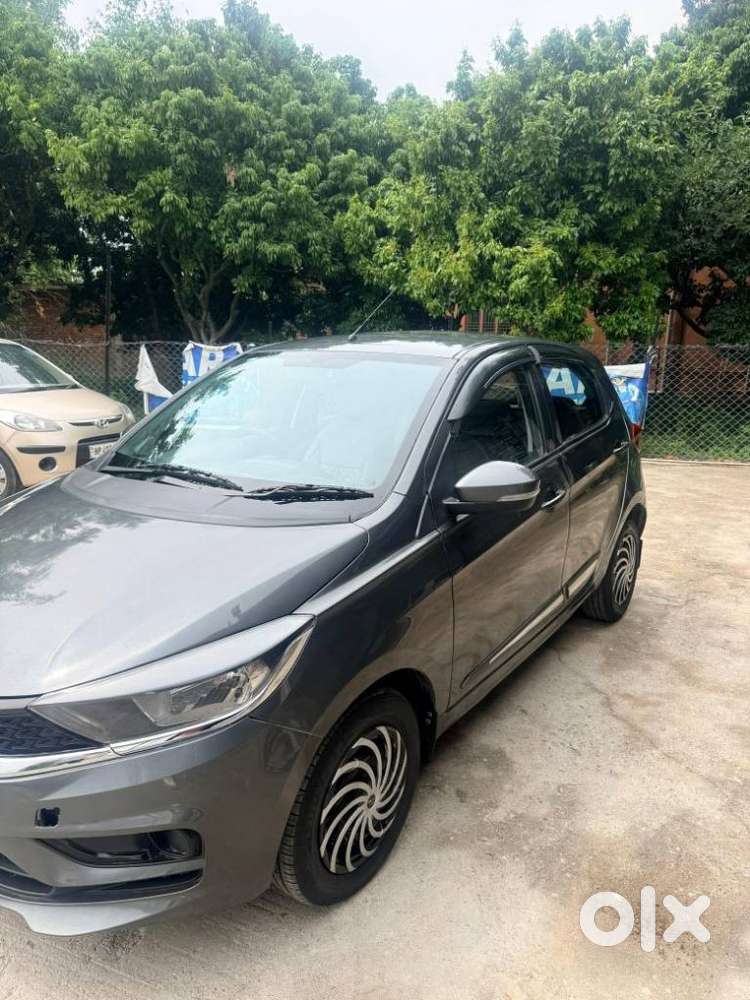 Tata Tiago, 2021, Petrol
