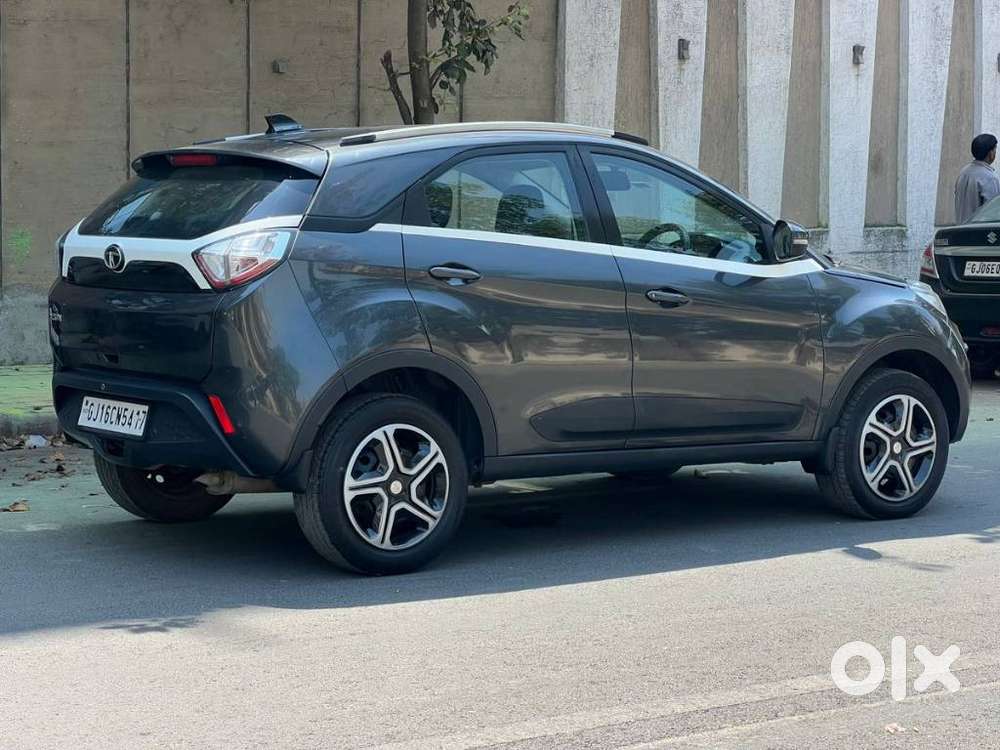 Tata Nexon 1.2 Revotron Xt, 2019, Petrol