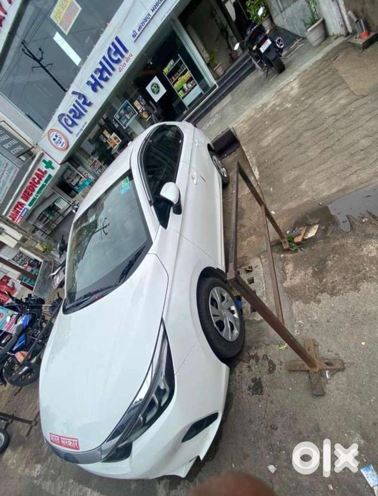 Honda City 2023 Petrol Well Maintained