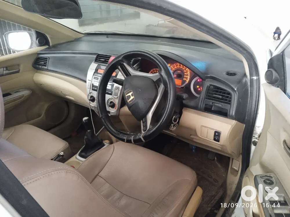 Honda City 1.5 Vx 2009.good Congratulations Dr.car..origanal Paint