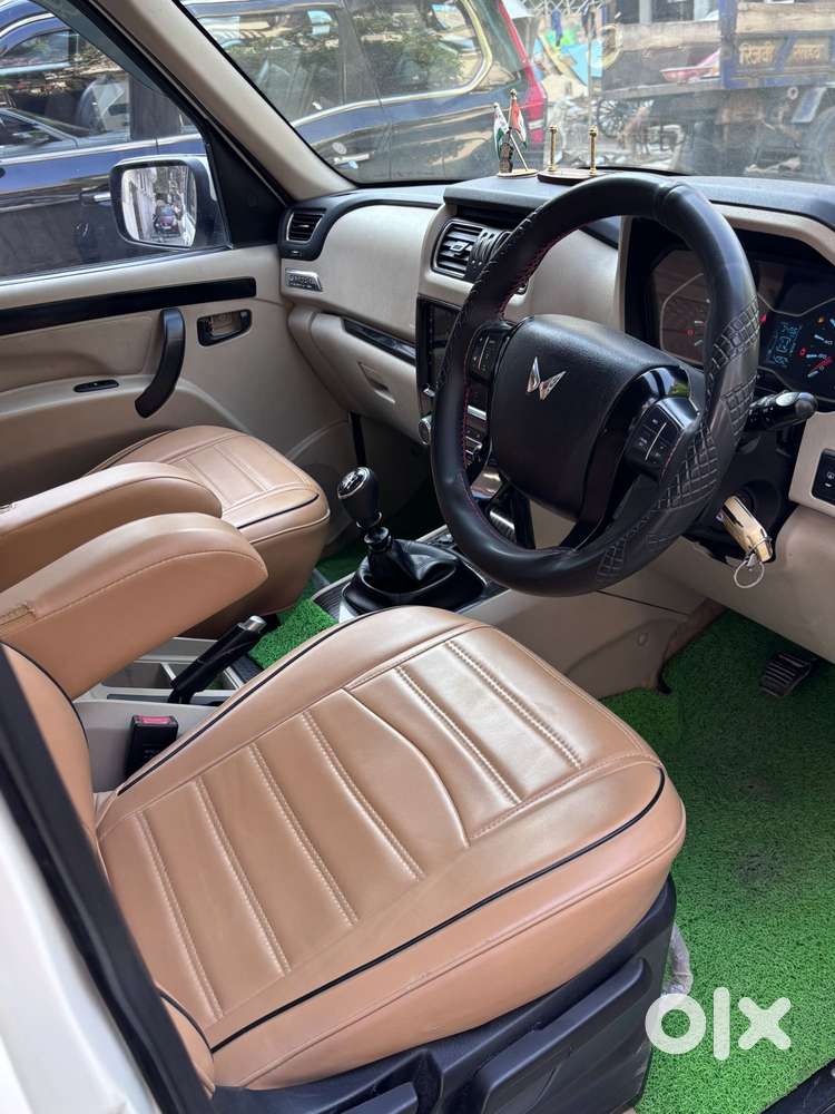 Mahindra Scorpio Classic 2.2 S 11 Mt 7 Str, 2022, Diesel