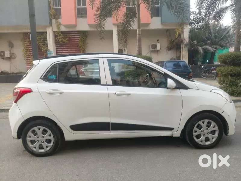 Hyundai Grand I10 1.2 Crdi Sportz Option, 2015, Diesel
