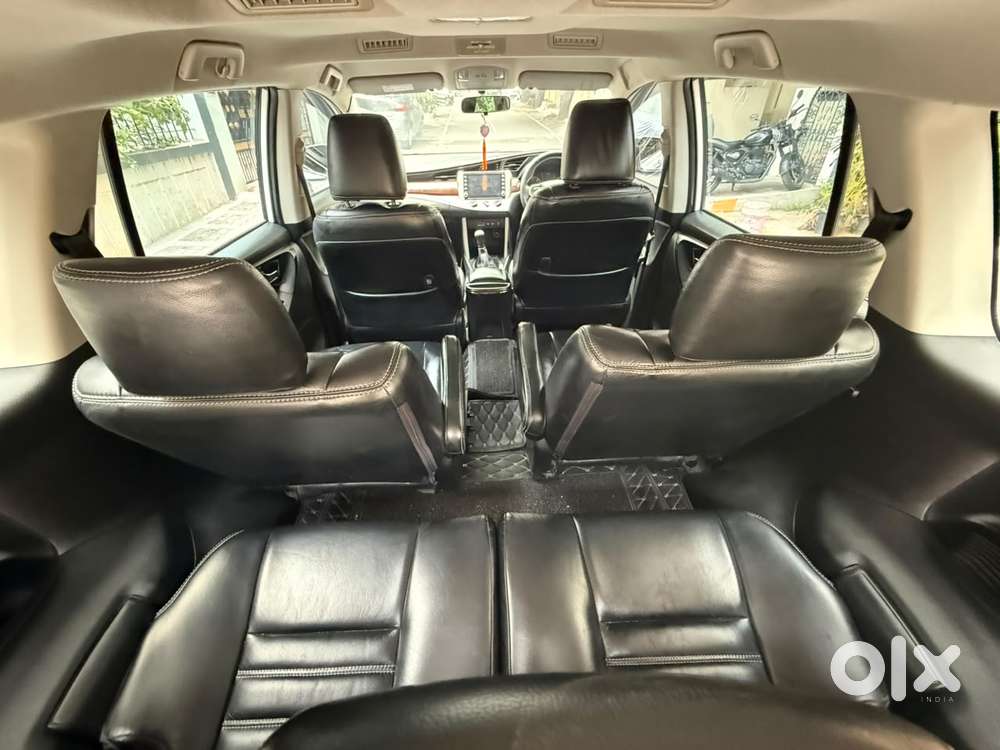 Toyota Innova Crysta 2.4 G Mt 7 Str, 2021, Diesel